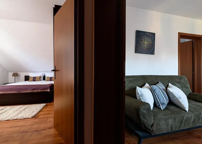 Two Bedroom 公寓 *